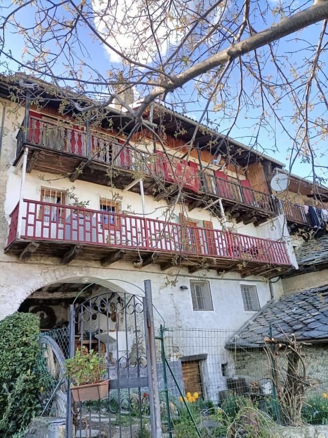 Maison Du Mont Αόστα Εξωτερικό φωτογραφία